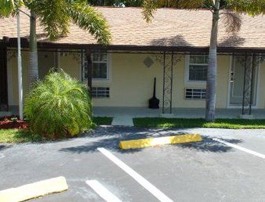 Vero Inn Vero Beach Exterior photo